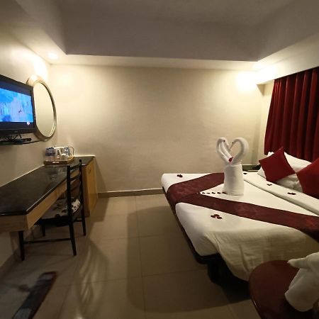 Savera Hotel Chennai Eksteriør billede